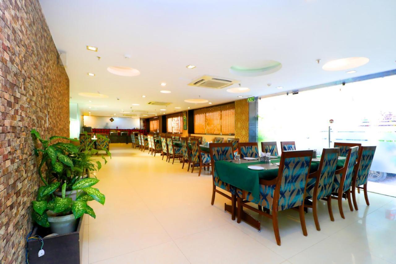 Hotel Rajshree Chandīgarh Exterior foto